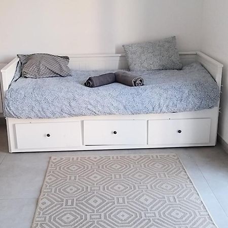 Apartamento Equipee 2 Personnes Proche Paris Argenteuil Exterior foto